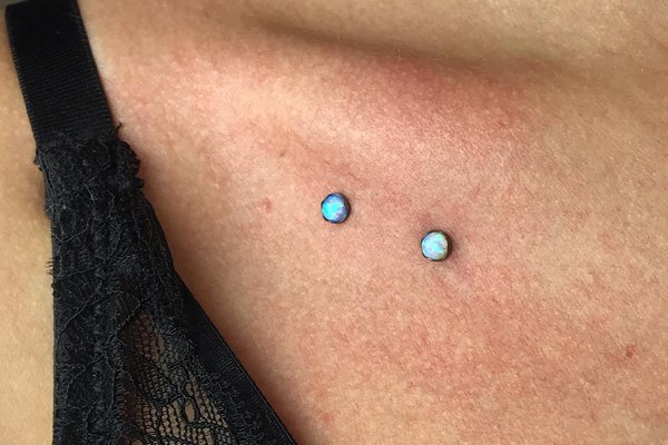 plochý piercing