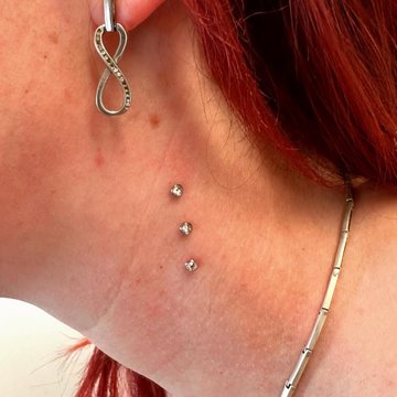 piercing krku