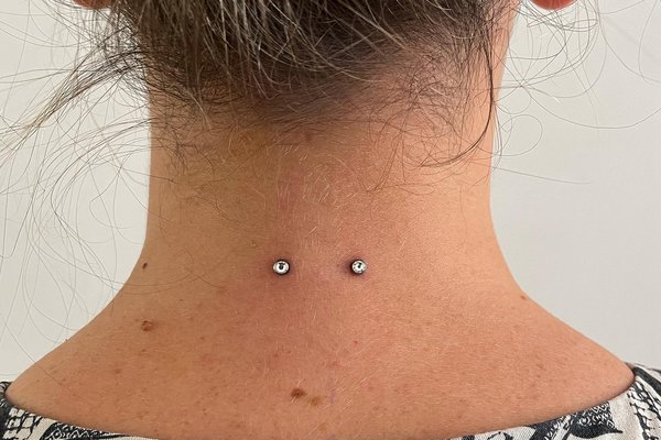 plochý piercing