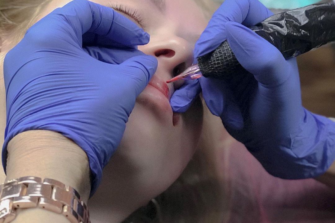 Permanentní make-up v Praze