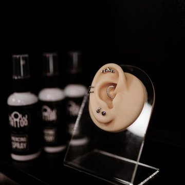 Péče o piercing