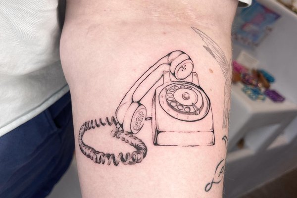tetování telefon