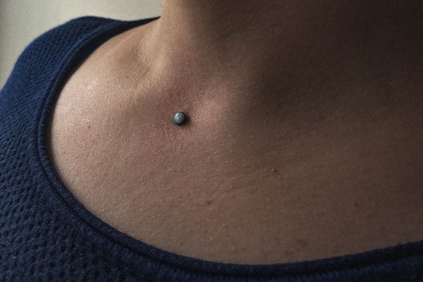 piercing mikrodermál