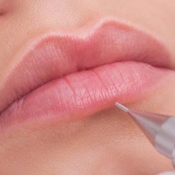 Permanentní make-up rtů Hojení