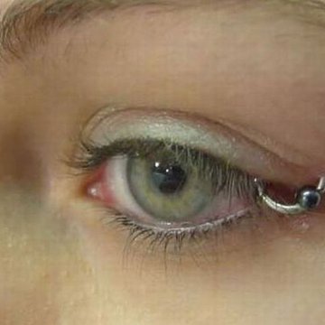 Piercing oka
