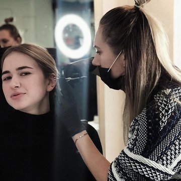 Piercing v Brně