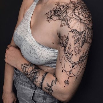 Dámské tetování na ruce - fotografie, nápady