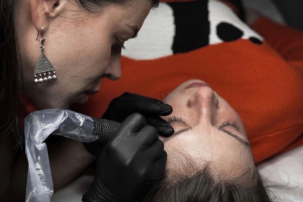 Permanentní make-up v Karlových Varech