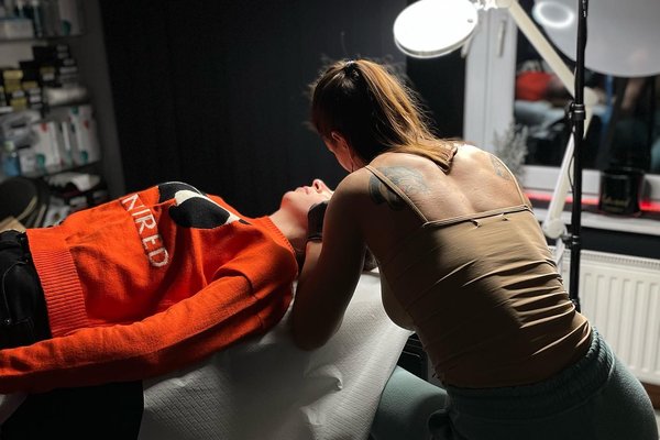 Permanentní make-up v Karlových Varech