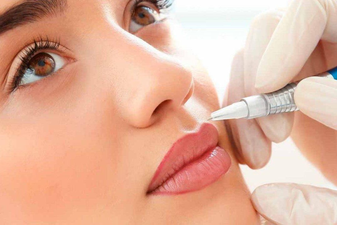 Permanentní make-up rtů Hojení
